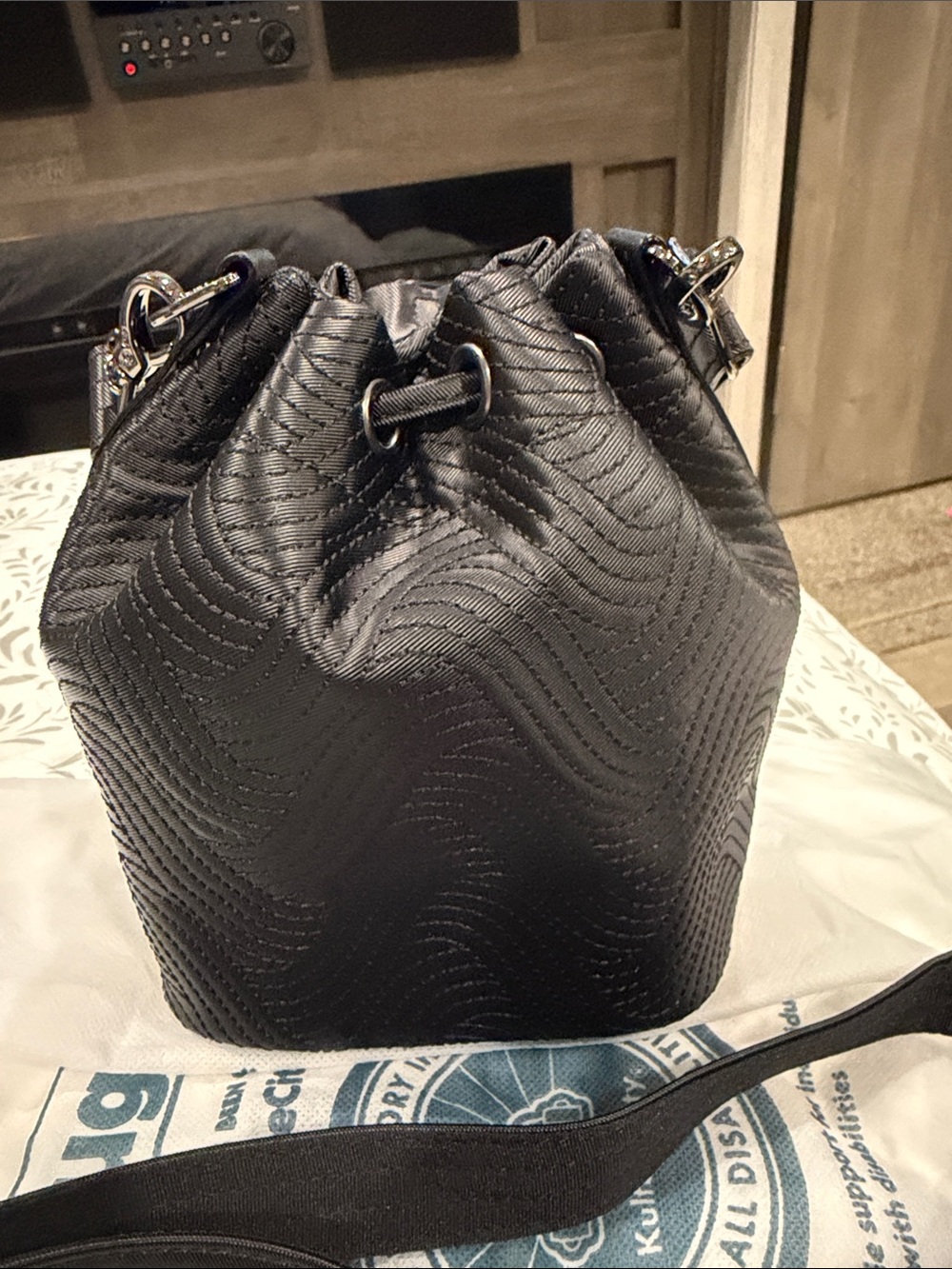 lug Black whirlybird mini Bag - Picture 3 of 4
